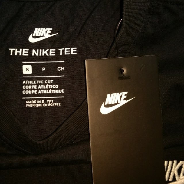 NIKE(ナイキ)の新品未使用！ナイキ　NIKE　ワンポイント　ロゴt メンズのトップス(Tシャツ/カットソー(半袖/袖なし))の商品写真
