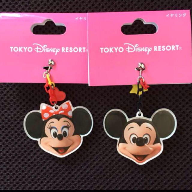 Disney(ディズニー)の新品★ミキミニ旧デザイン イヤリング ミッキーとミニー2点セット レディースのアクセサリー(イヤリング)の商品写真