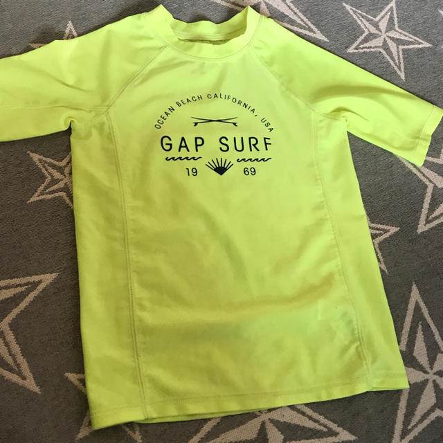 GAP(ギャップ)の［サイズ120］GAPキッズ 男の子ラッシュガード&水着   キッズ/ベビー/マタニティのキッズ服男の子用(90cm~)(水着)の商品写真