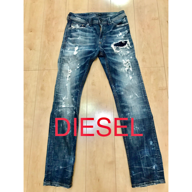 DIESEL(ディーゼル)のDIESEL ダメージ デニム Ｗ27 メンズのパンツ(デニム/ジーンズ)の商品写真