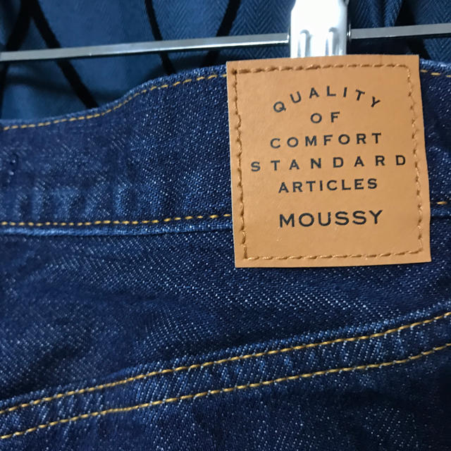 moussy(マウジー)のmoussy デニムミニスカート レディースのスカート(ミニスカート)の商品写真