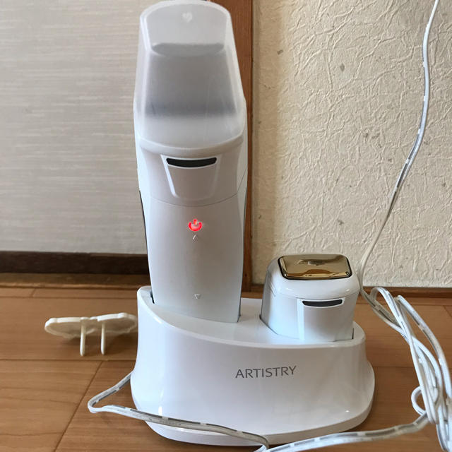 アムウェイ アーティストリー  ホームエステティシャン 美顔器 1