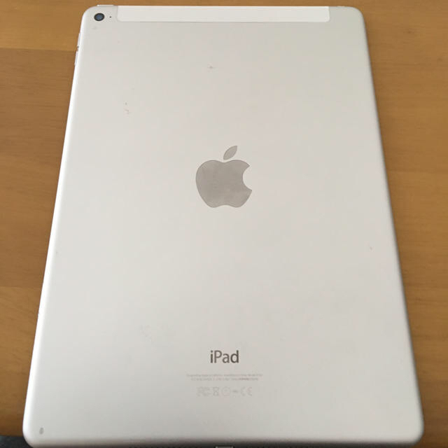 iPad(アイパッド)のちゃんまんさん専用iPad AIR2 64GB ★ジャンク品、部品取り用★ スマホ/家電/カメラのスマートフォン/携帯電話(スマートフォン本体)の商品写真