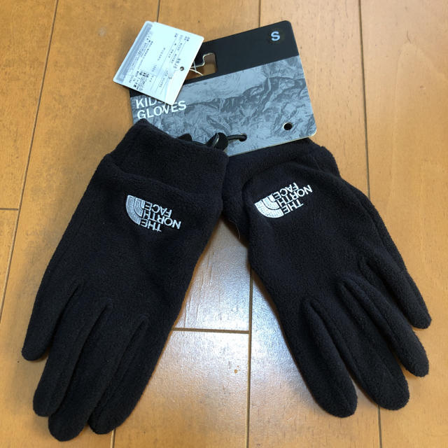 THE NORTH FACE(ザノースフェイス)のTHE ノースフェイス 手袋 キッズグローブ S 新品 キッズ/ベビー/マタニティのこども用ファッション小物(手袋)の商品写真