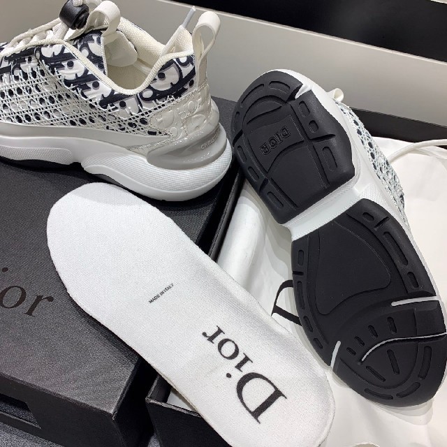 DIOR HOMME - Dior ディオール スニーカーの通販 by ゆりん's shop｜ディオールオムならラクマ