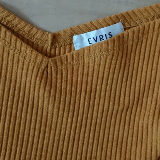 EVRIS(エヴリス)のエヴリス☆オフショルトップス レディースのトップス(カットソー(半袖/袖なし))の商品写真