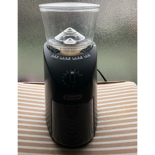 デロンギ(DeLonghi)のデロンギ  コーン式コーヒーグラインダー KG364J コーヒーミル (電動式コーヒーミル)