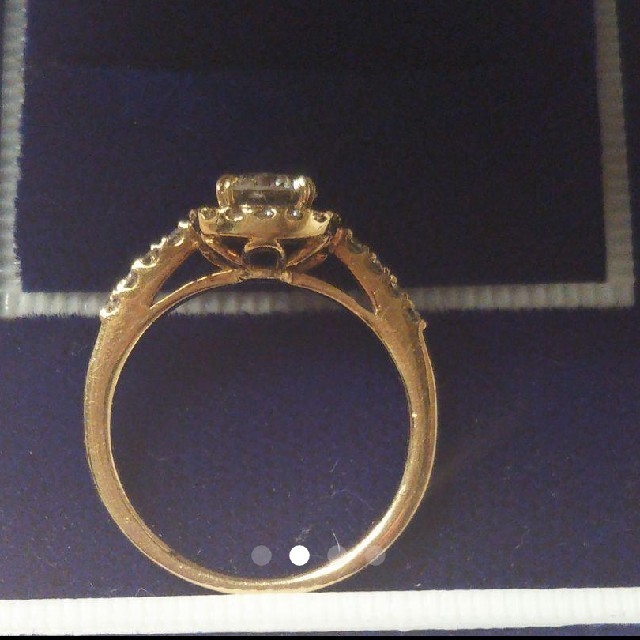 ダイアモンドリング 美品 レディースのアクセサリー(リング(指輪))の商品写真