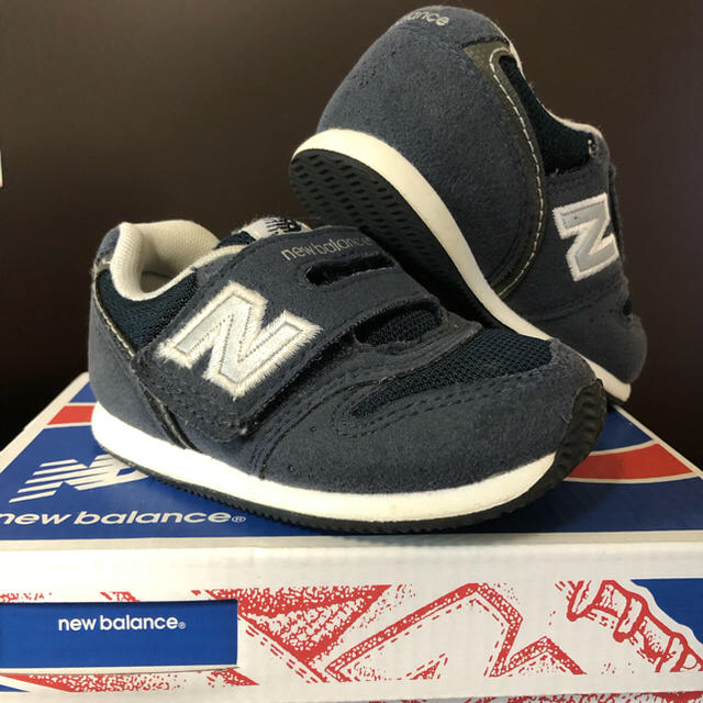 New Balance(ニューバランス)のニューバランス 13センチ キッズ/ベビー/マタニティのベビー靴/シューズ(~14cm)(スニーカー)の商品写真