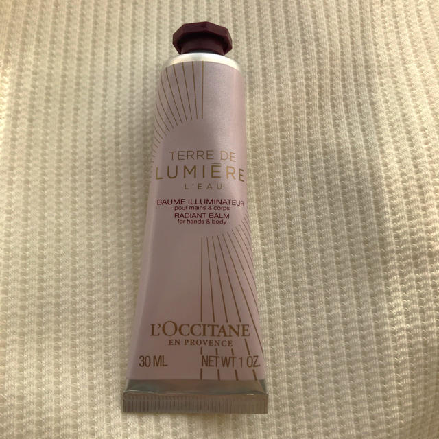 L'OCCITANE(ロクシタン)のロクシタン ハンドクリーム 新品 30ml コスメ/美容のボディケア(ハンドクリーム)の商品写真