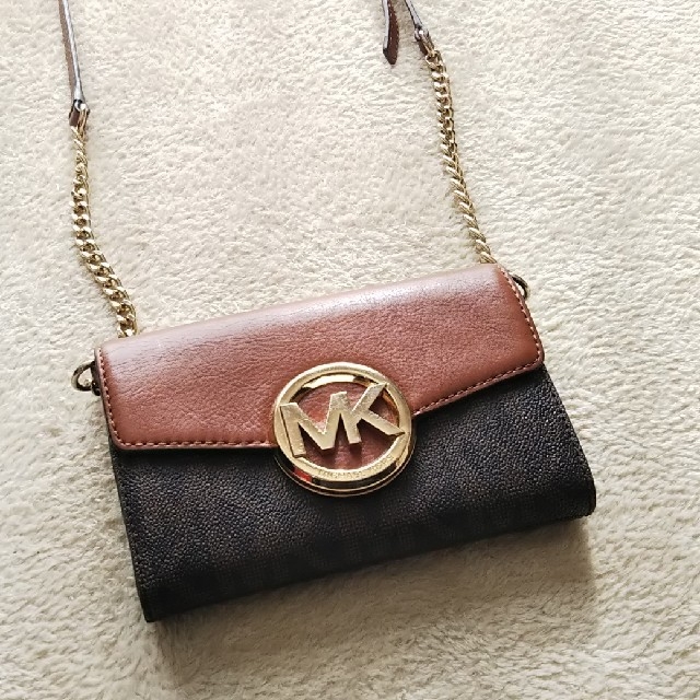 Michael Kors(マイケルコース)のMICHAEL KORSマイケル・コース財布 レディースのファッション小物(財布)の商品写真