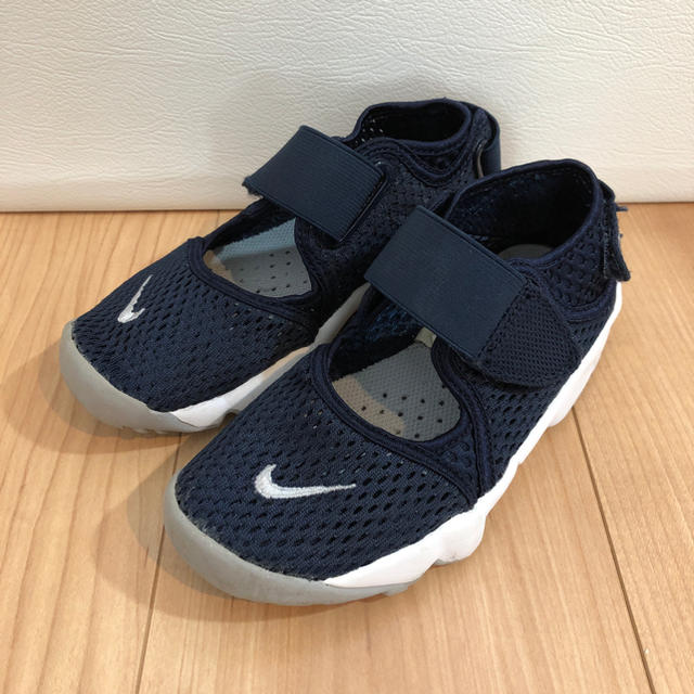 NIKE - ナイキ リフト 19㎝の通販 by mama3's shop｜ナイキならラクマ