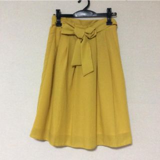 グローブ(grove)の【新品】grove  フレアスカート  L(ひざ丈スカート)