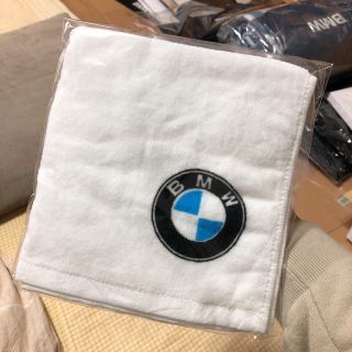 ビーエムダブリュー(BMW)のBMW ハンドタオル(タオル/バス用品)