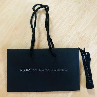 マークバイマークジェイコブス(MARC BY MARC JACOBS)のMARC BY MARC JACOBS ショップ袋 紙袋 リボン付き(ショップ袋)