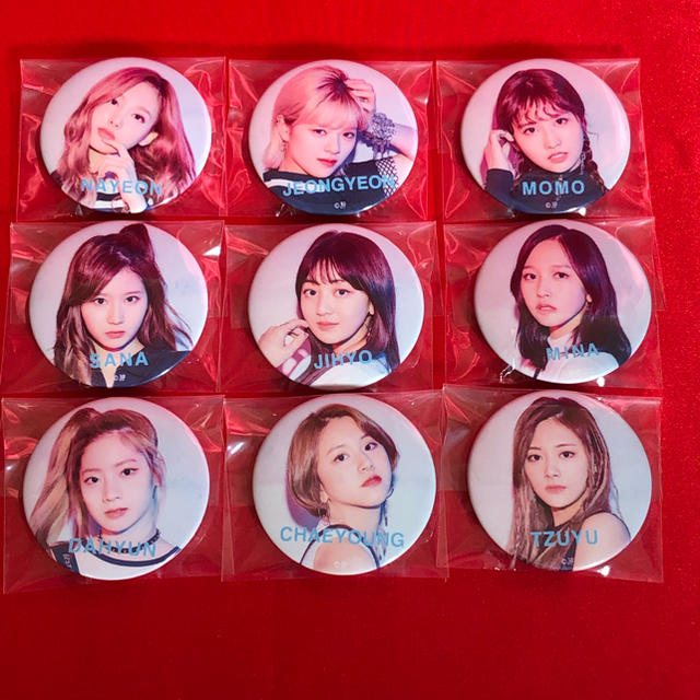 TWICE 渋谷109 缶バッジ コンプリートセット | フリマアプリ ラクマ