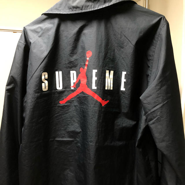 M supreme jordan coaches jacket