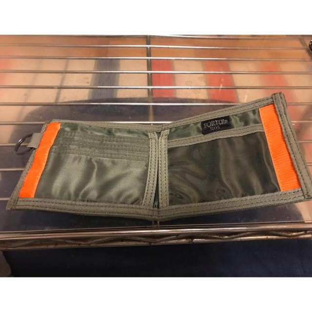 PORTER(ポーター)の吉田カバン ポーター ウォレット  タンカー 二つ折り財布セージグリー 未使用品 メンズのファッション小物(折り財布)の商品写真