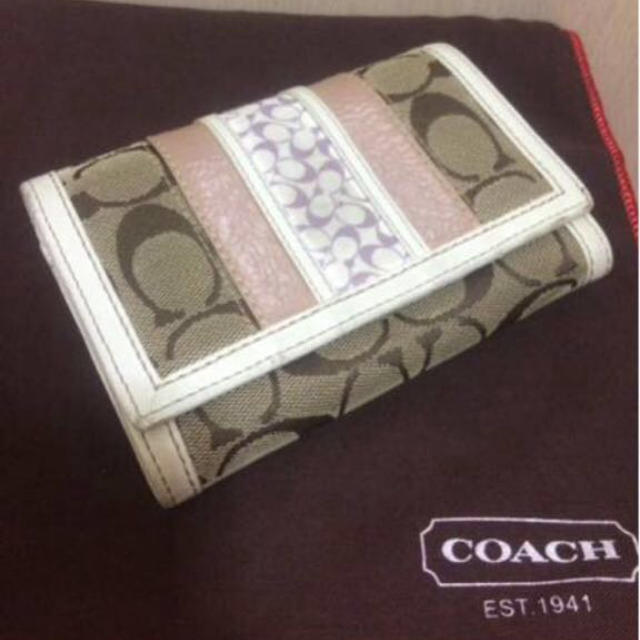 COACH(コーチ)の本物コーチCOACHのベージュ×ピンク系シグネイチャーのお財布  レディースのファッション小物(財布)の商品写真