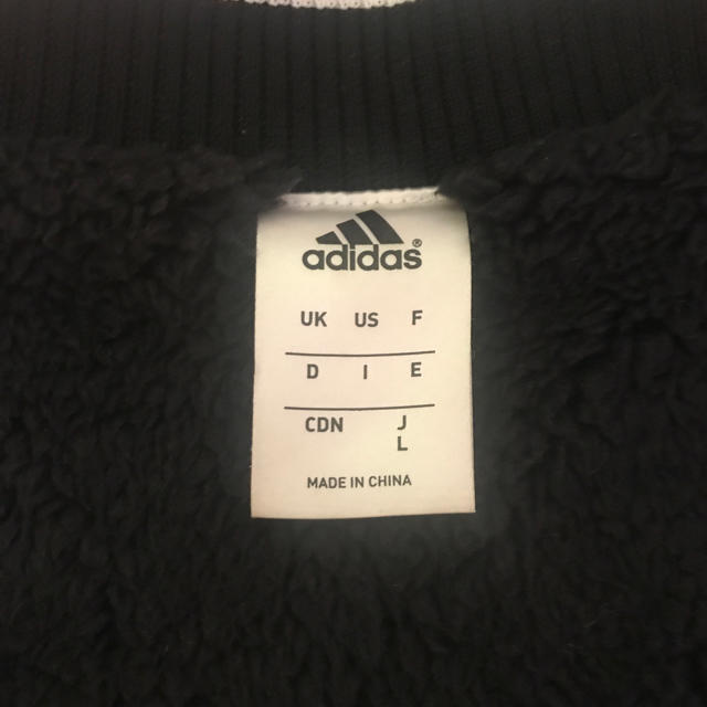 adidas(アディダス)のアウター レディースのジャケット/アウター(その他)の商品写真