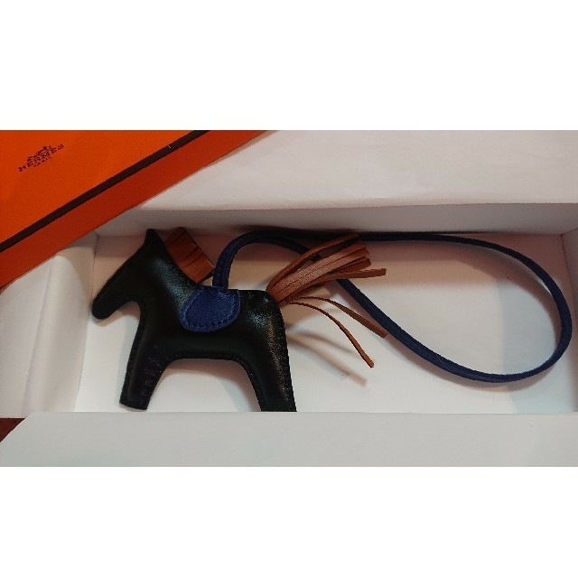 送料無料/新品】 Hermes - HERMES pm ブラックロデオ バッグチャーム
