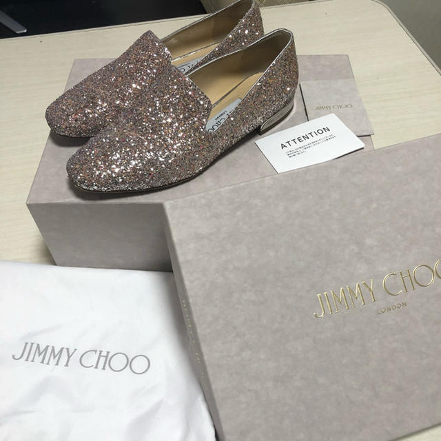 JIMMY CHOO(ジミーチュウ)のjimmychoo キラキラパンプス レディースの靴/シューズ(バレエシューズ)の商品写真