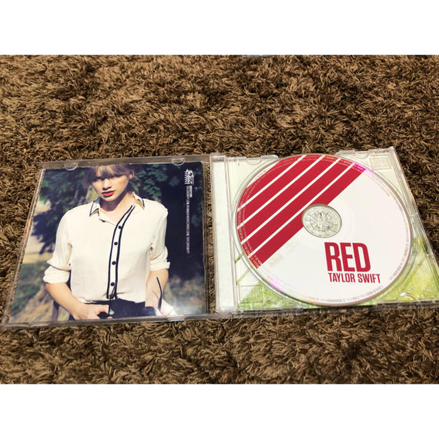 テイラースイフト taylor swift  レッド RED エンタメ/ホビーのCD(ポップス/ロック(洋楽))の商品写真