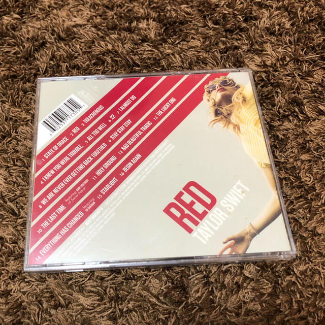 テイラースイフト taylor swift  レッド RED エンタメ/ホビーのCD(ポップス/ロック(洋楽))の商品写真