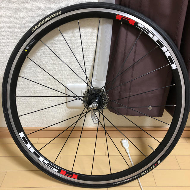 SHIMANO(シマノ)のシマノR500前後セット スポーツ/アウトドアの自転車(パーツ)の商品写真