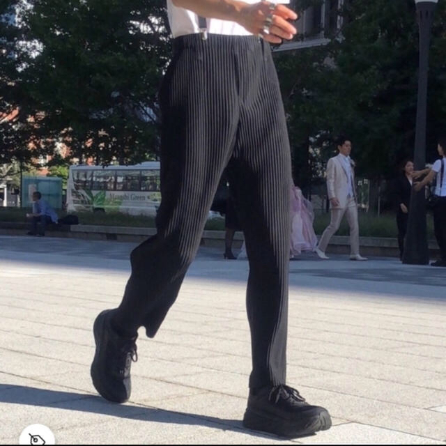 イッセイミヤケ プリーツパンツ