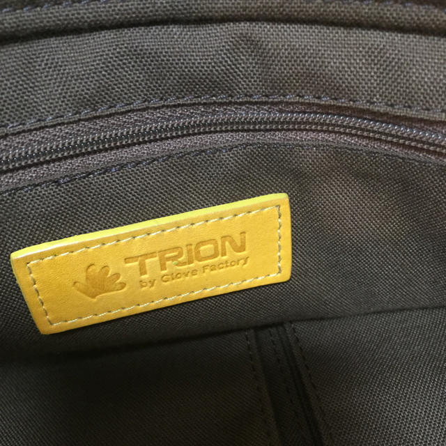 トートバック TRION 野球グローブの革の鞄 メンズのバッグ(トートバッグ)の商品写真
