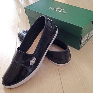 ラコステ(LACOSTE)のLACOSTE クロコ スリッポン 合皮(スリッポン/モカシン)