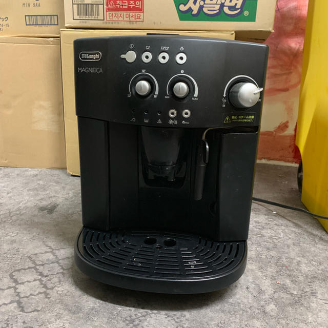 調理家電デロンギ delonghi コーヒーマシーン マグニフィカ