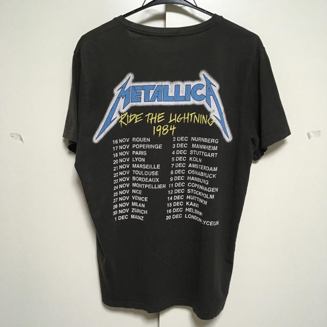 メタリカ METALLICA Tシャツ ブラック 黒 L メンズのトップス(Tシャツ/カットソー(半袖/袖なし))の商品写真