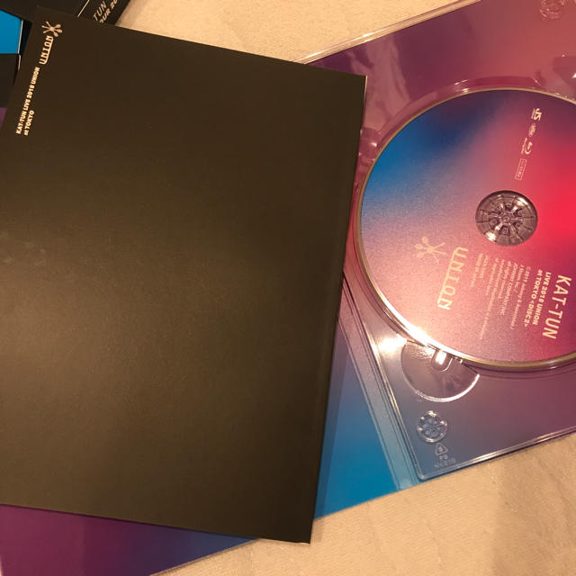 KAT-TUN - KAT-TUN CAST Blu-ray UNIONの通販 by ○△|カトゥーンならラクマ KAT-TUN - KAT-TUN CAST Blu-ray UNIONの通販 by ○△|カトゥーンならラクマ