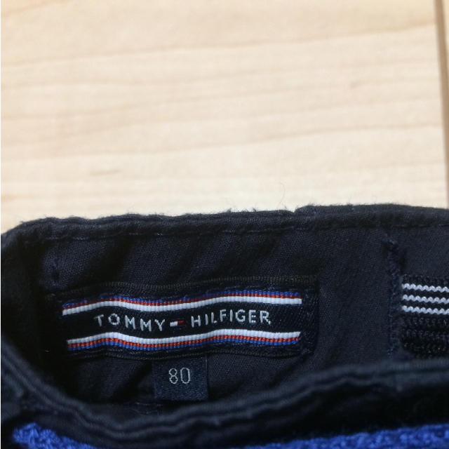 TOMMY HILFIGER(トミーヒルフィガー)の美品♡ トミーヒルフィガー ハーフパンツ 80 キッズ/ベビー/マタニティのベビー服(~85cm)(パンツ)の商品写真