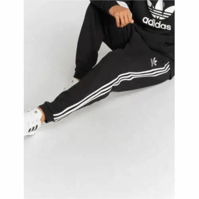 adidas(アディダス)のアディダス オリジナルス スウェットパンツ ジョガーパンツ 黒 M 新品未使用 メンズのパンツ(その他)の商品写真