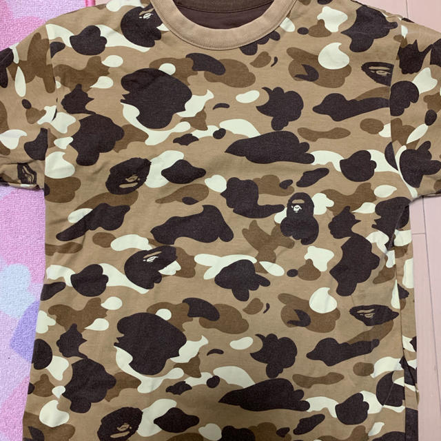 A BATHING APE(アベイシングエイプ)の激安Mサイズ！BAPEカラーカモ リバーシブルTシャツ メンズのトップス(Tシャツ/カットソー(半袖/袖なし))の商品写真