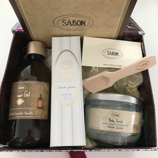 サボン(SABON)のSABON ボディスクラブハンドクリームシャワージェルギフトセット(ボディスクラブ)