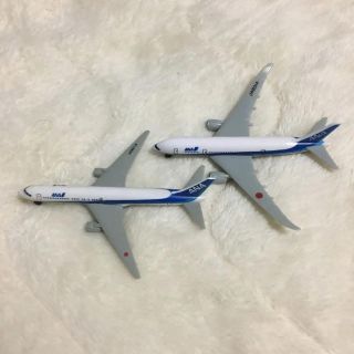 エーエヌエー(ゼンニッポンクウユ)(ANA(全日本空輸))の飛行機 模型 ANA 767 777(航空機)