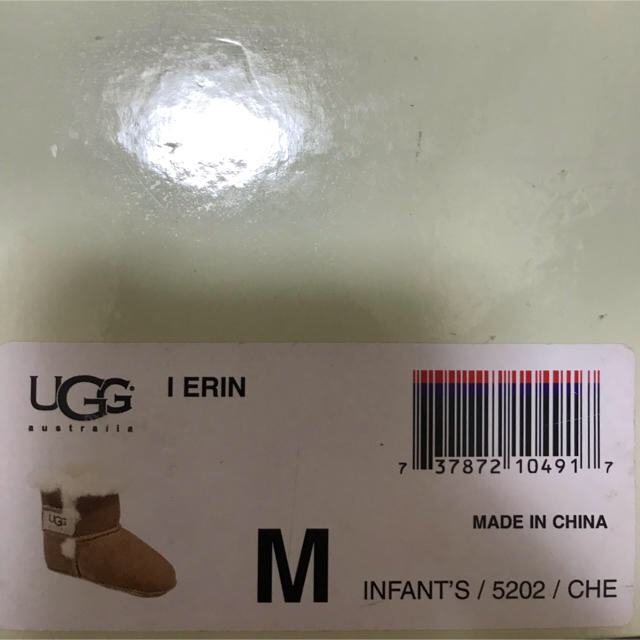 UGG(アグ)のUGG ベビーブーツ 新品未使用 12.5cm キッズ/ベビー/マタニティのベビー靴/シューズ(~14cm)(ブーツ)の商品写真