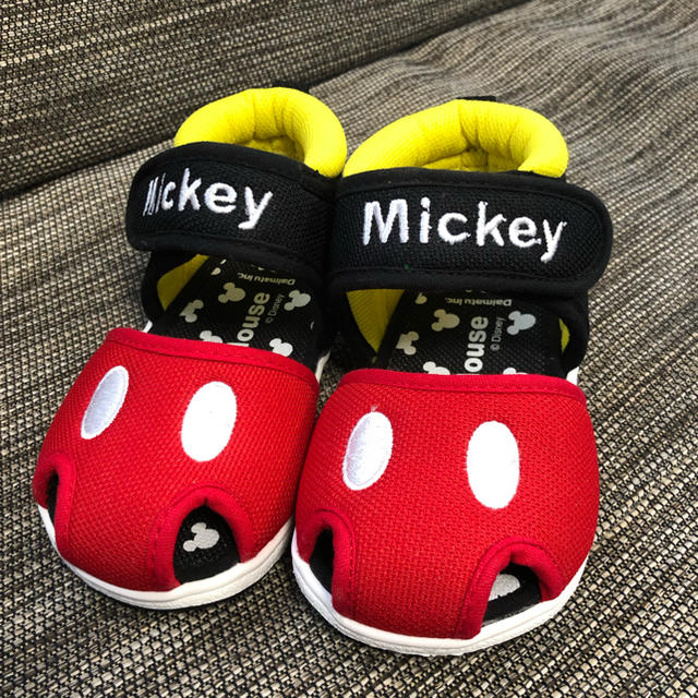 Disney(ディズニー)のしほ様専用 ［新品］ミッキー サマーシューズ  サンダル 13.0センチ キッズ/ベビー/マタニティのベビー靴/シューズ(~14cm)(サンダル)の商品写真