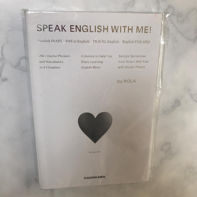 角川書店(カドカワショテン)のローラ speak English 角川文庫 エンタメ/ホビーの本(文学/小説)の商品写真