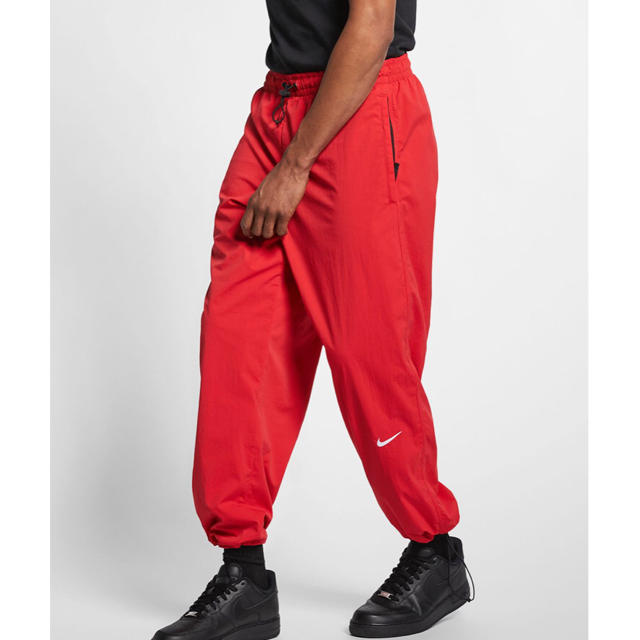 NIKE(ナイキ)の赤S 美品 NikeLab Collection Pants red メンズのパンツ(ワークパンツ/カーゴパンツ)の商品写真