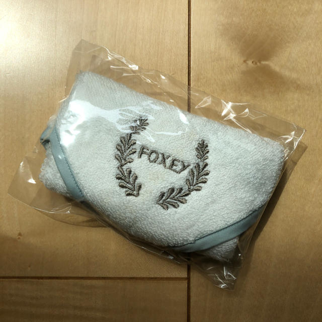 FOXEY(フォクシー)のFOXEY ノベルティ ハンカチ タオル レディースのファッション小物(その他)の商品写真