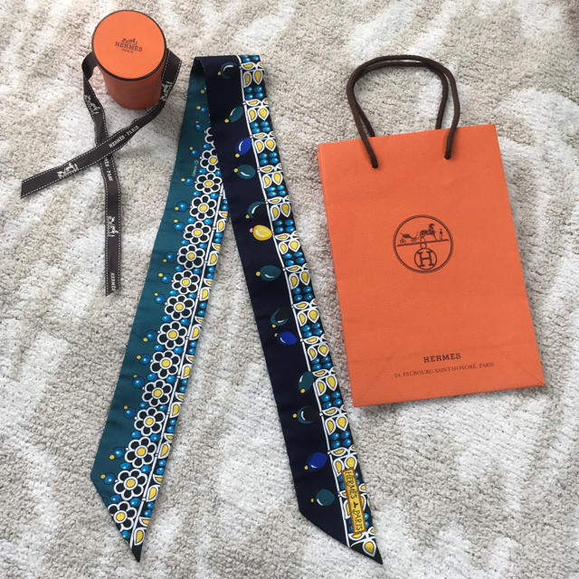 エルメス シルク スカーフ ツイリー マハラジャの装身具 デタイユ 本物 新品
