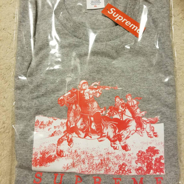 supreme Tシャツ