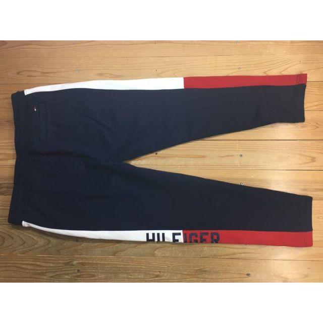 TOMMY HILFIGER(トミーヒルフィガー)の新品【メンズS】★トミー★ライン入りスウェットパンツ/紺 メンズのパンツ(その他)の商品写真