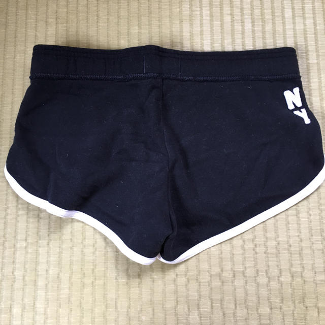 Abercrombie&Fitch(アバクロンビーアンドフィッチ)のショートパンツ XS レディースのパンツ(ショートパンツ)の商品写真