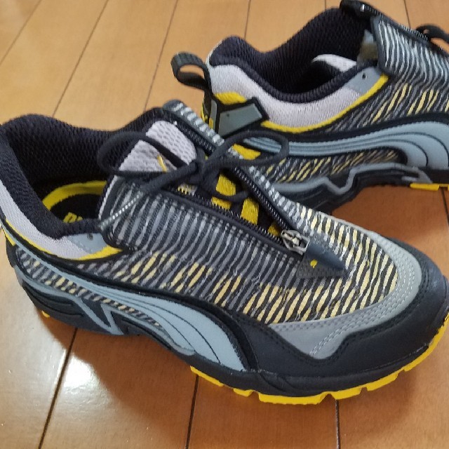 PUMA(プーマ)のスニーカー メンズの靴/シューズ(スニーカー)の商品写真